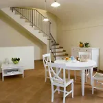 Hotel Borgo Di Gallano