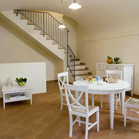 Hotell Borgo Di Gallano