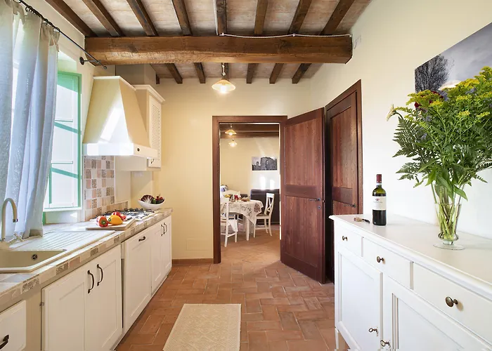 Hotel Borgo Di Gallano 3*